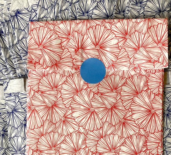 Pochettes cadeaux fleurs éventails rouge brique papier kraft blanc 1ers prix pas cher France 18cm MIF francais